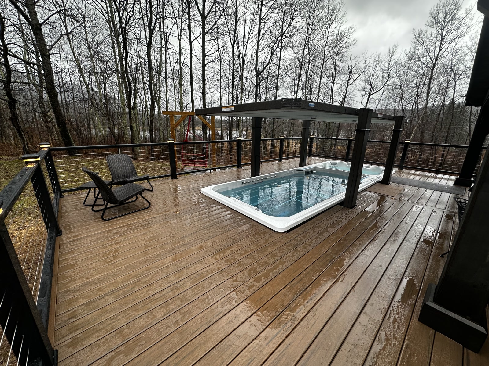 Deck Elevado con Escalera